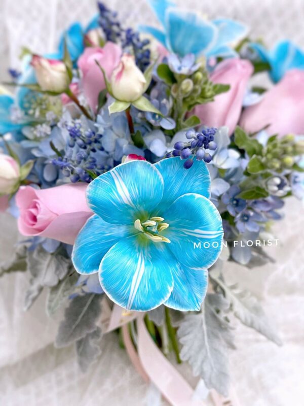 結婚花球, 襟花, Moon Florist -鮮花花球藍色鬱金香01